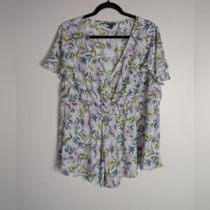 1X Torrid Georgette Twist Surplice Flutter Sleeve Blouse